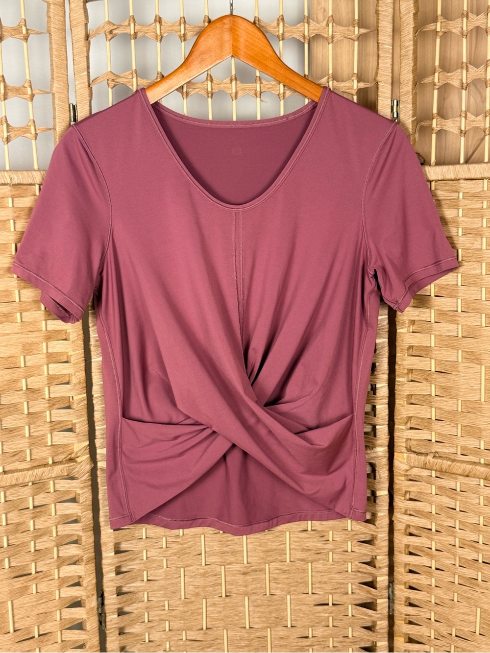 Lululemon Do the Daily Short Sleeve in Plumful